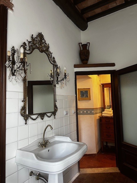 Cipresso Rosso Queen Room with Garden View